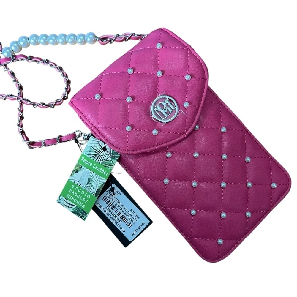 NWT Badgley Mischka Fuchsia Pink Quilted Phone Case w/ Chain Strap vegan leather